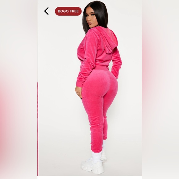 Pink set - Picture 2 of 2